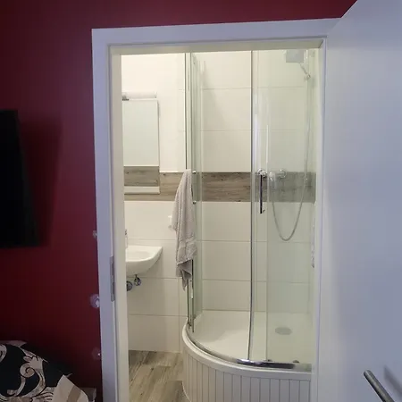 Homestay Ferienzimmer Rhin Quartier *